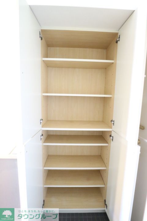 玄関　※参考写真