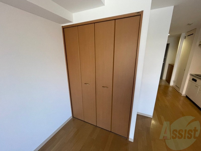 収納　寝室の収納です。部屋がすっきり片付きます。