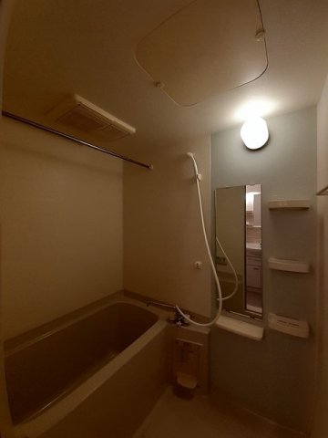 バス・シャワールーム　お風呂です