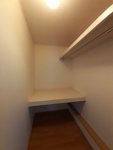 収納　ちょっとした収納スペースも充実しています