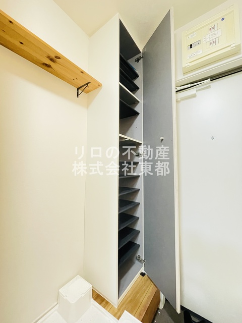 収納　下駄箱付なので、玄関はいつでもスッキリ片付きますね☆