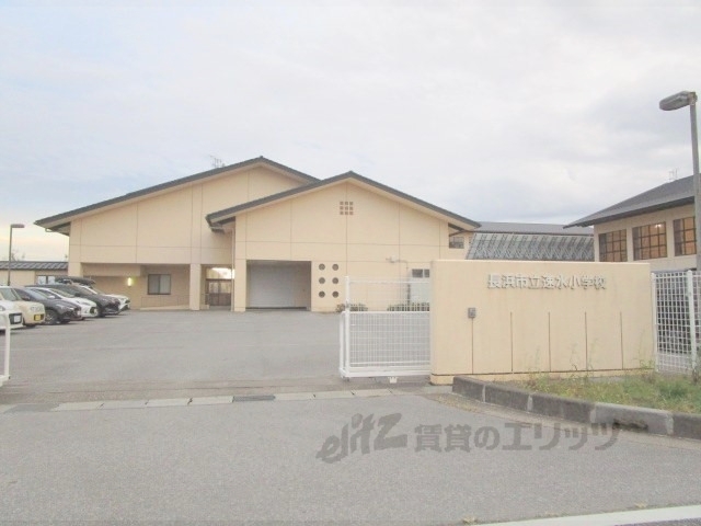 小学校　速水小学校（小学校）まで750m