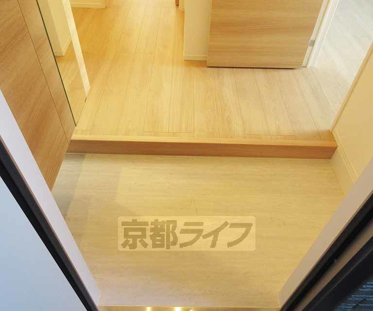 玄関　広めの玄関です。
