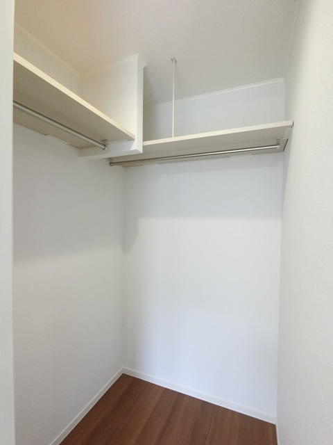 収納　大型のウォークインクローゼット付で荷物の多い方にオススメ！