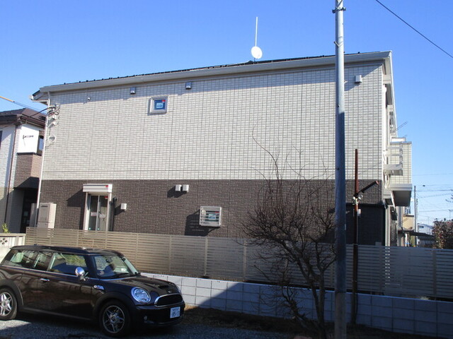 建物外観　建築中