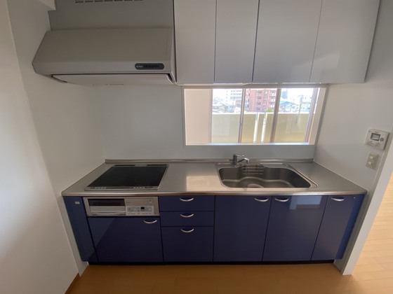 キッチン　※別部屋の写真です