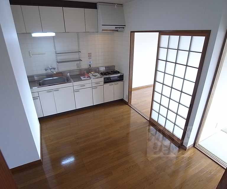 キッチン　ダイニングキッチンです。