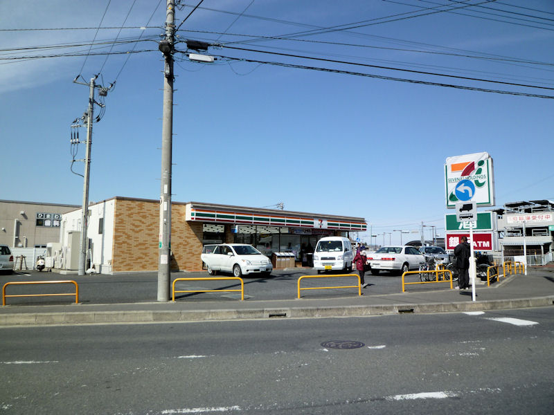 コンビニ　セブンイレブン 海老名かしわ台駅前店（コンビニ）まで787m