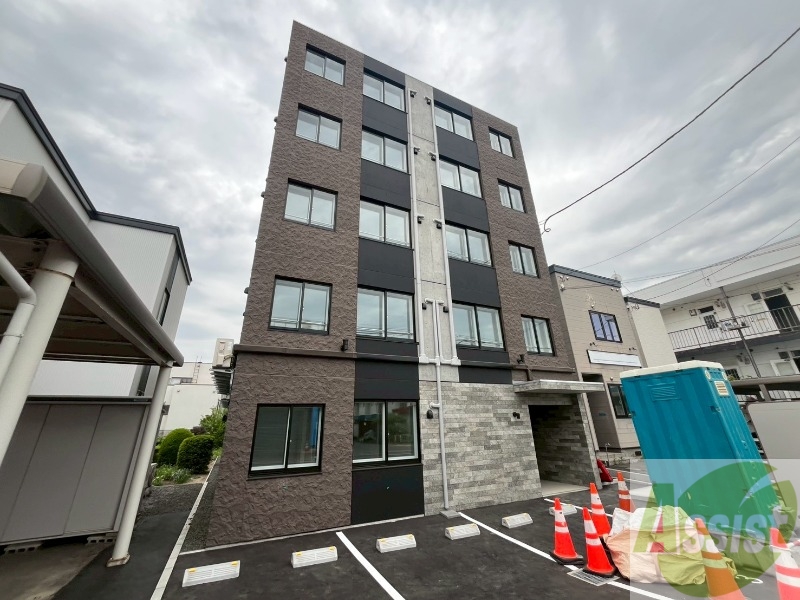 建物外観　札幌市東区北十七条東「ＱＲ」