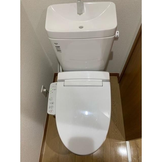 トイレ　シンプルで使いやすいトイレです