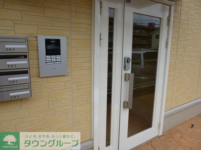 エントランス　エントランス
