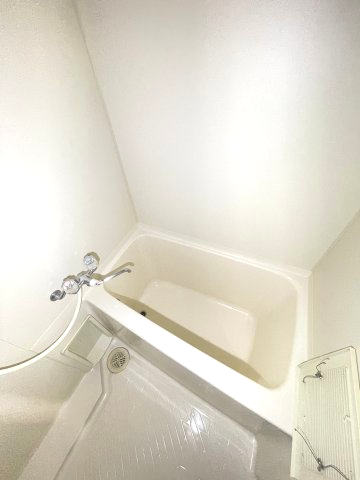 バス・シャワールーム　日々の暮らしに欠かせないお風呂です