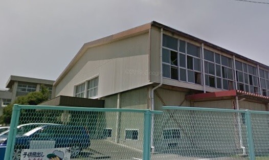 中学校　高崎市立大類中学校（中学校）まで936m