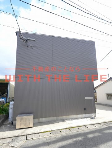 玄関　ゆったりとした玄関です