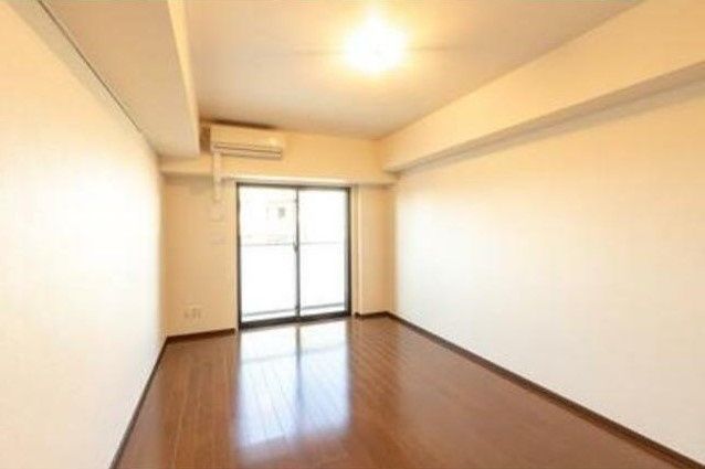居室・リビング　同タイプ部屋　参考写真です