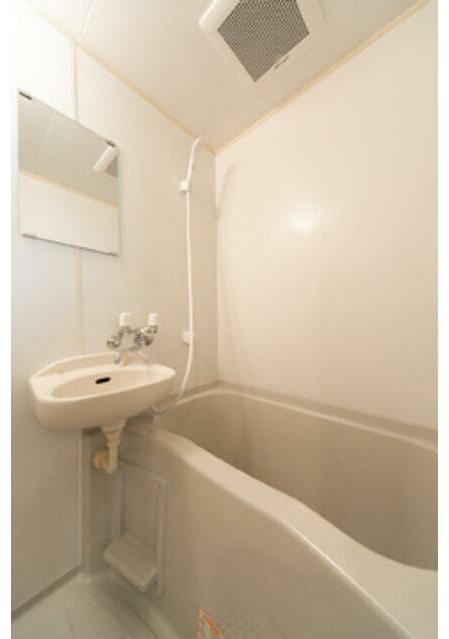 バス・シャワールーム　日々の疲れを癒すお風呂です♪