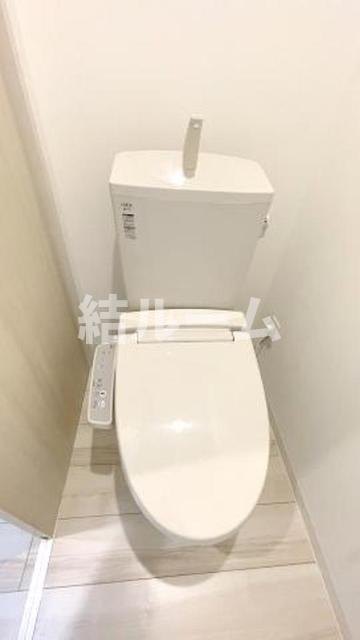 トイレ　別号室参考写真