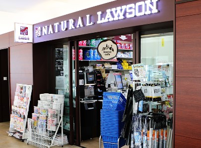 コンビニ　ナチュラルローソン NL順天堂医院B棟店（コンビニ）まで464m