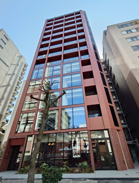 建物外観　オートロック完備