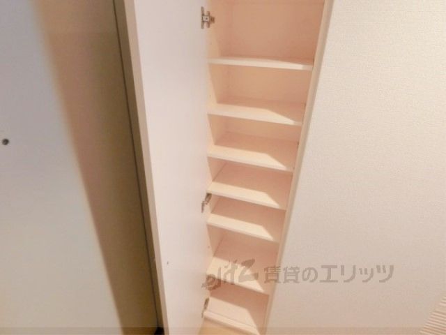 その他設備　下駄箱
