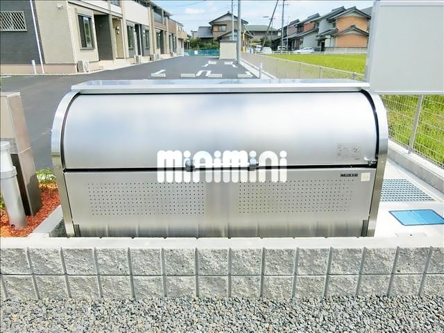 その他共有部分　敷地内にごみ置場あります。
