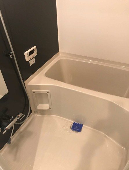 バス・シャワールーム　別号室の参考写真となります