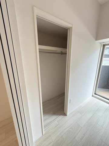 セレニテ谷町四丁目アリエの内装写真