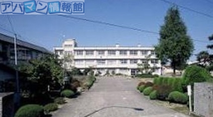 中学校　小合中学校（中学校）まで1500m