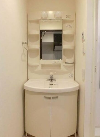洗面設備　洗面所です