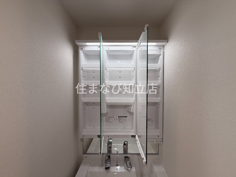 洗面設備　完成モデル