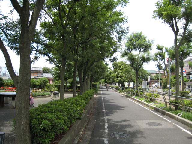 公園　神領堀親水緑道（公園）まで116m