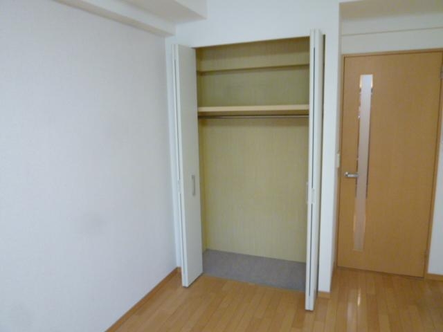 収納　お部屋を広く使える、頼もしい収納力が魅力です。