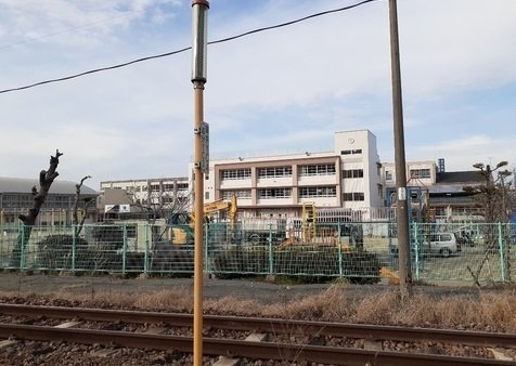 その他　山川小学校まで850m