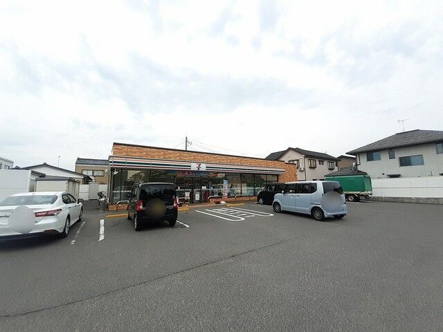 コンビニ　セブンイレブン荻島店（コンビニ）まで600m