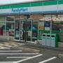 コンビニ　ファミリーマート堺鳳西町二丁店（コンビニ）まで724m