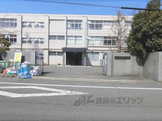 小学校　くすのき小学校（小学校）まで130m