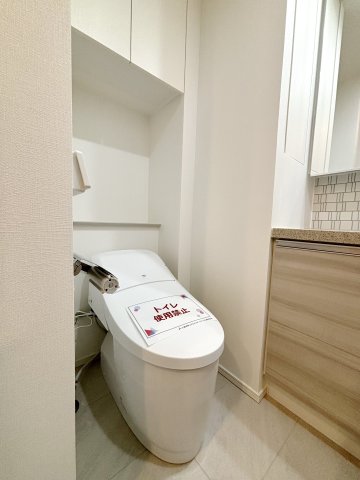 トイレ　※別部屋参考写真