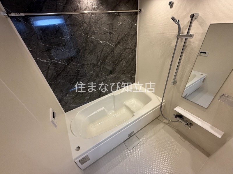 バス・シャワールーム　同型完成モデル