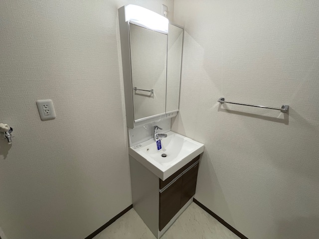 洗面設備　※同施工会社のイメージ写真※