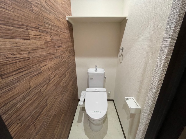 トイレ　※同施工会社のイメージ写真※