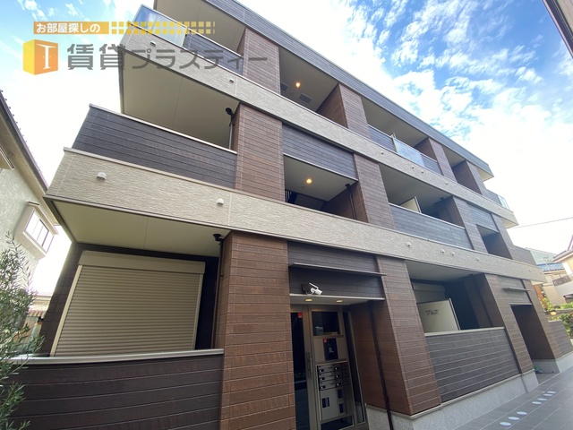 建物外観　閑静な住宅街に堂々完成！