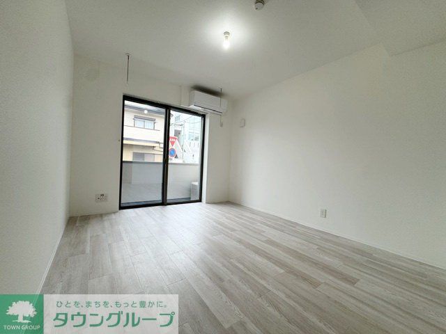 ジーメゾン川越稲荷町グリュックの居間写真