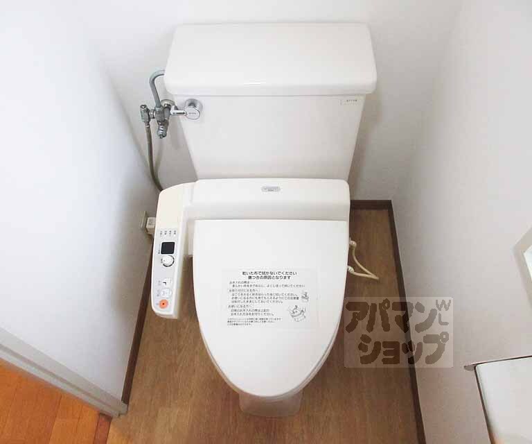 トイレ　清潔感のあるトイレです・