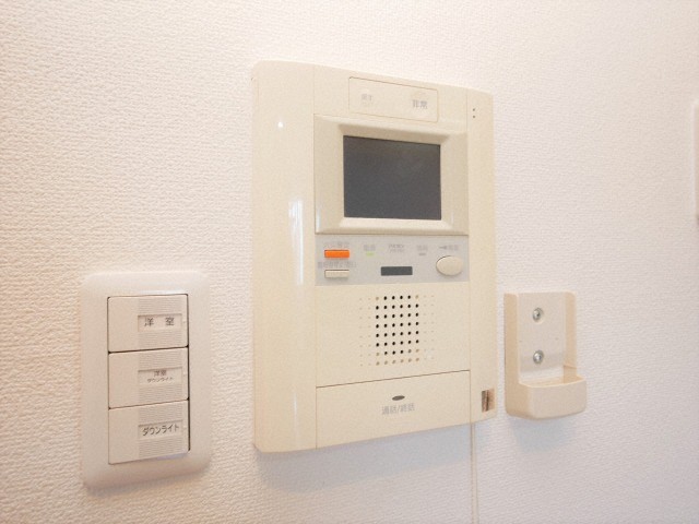 セキュリティ　モニター付きインターホンです
