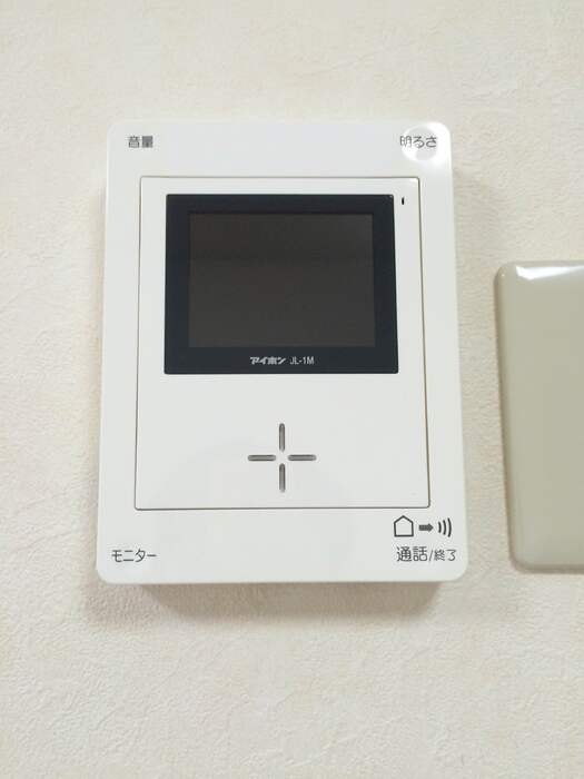 セキュリティ　モニター付インターホン