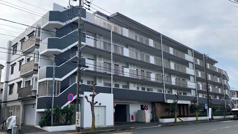 建物外観　日野市の3SLDK物件のご案内です。