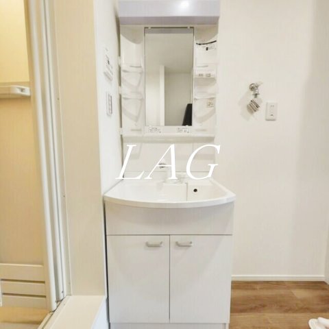 洗面設備　洗面台です。