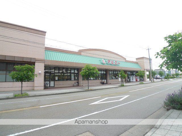 スーパー　マルエー藤江店（スーパー）まで232m