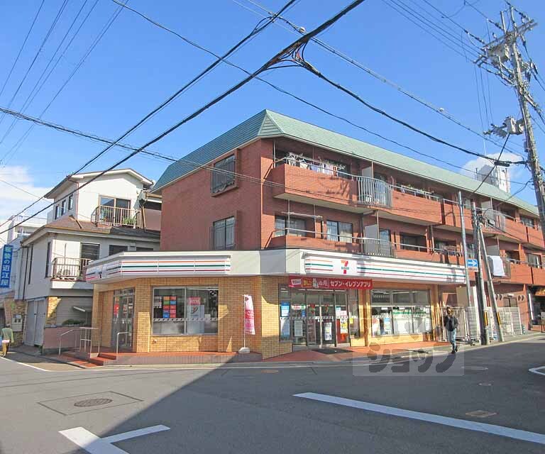 コンビニ　セブンイレブン 京都深草直違橋店（コンビニ）まで1100m