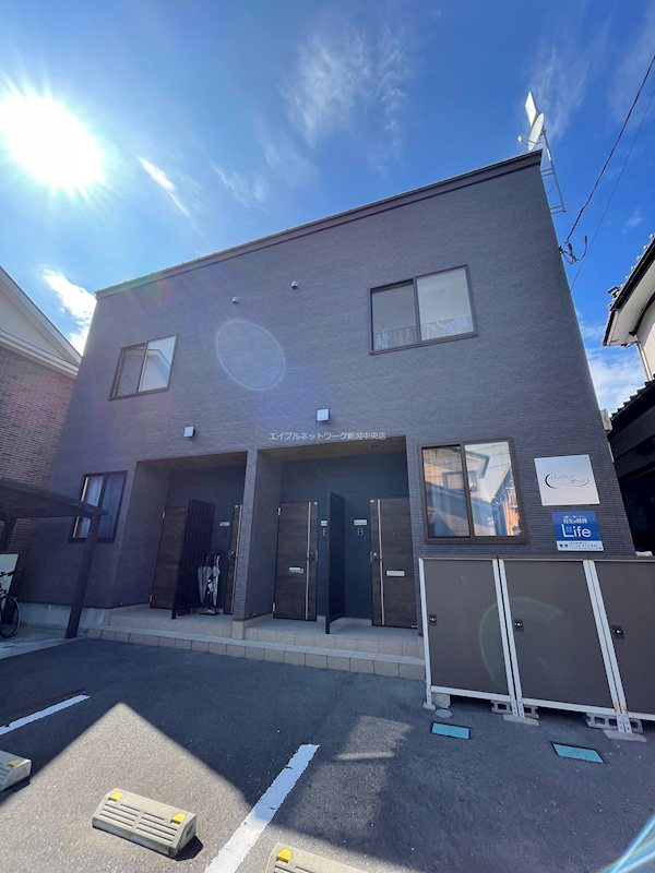 建物外観　2020年築アパート！